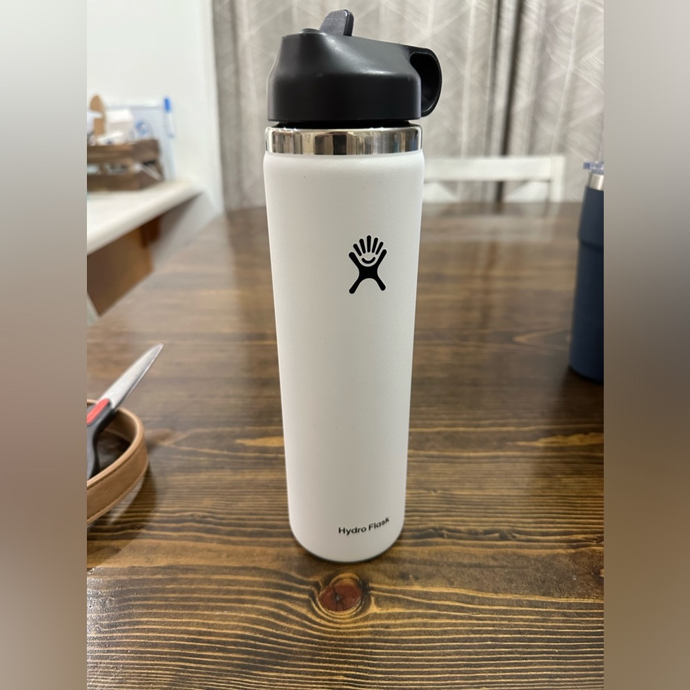 Hydroflask 24oz
